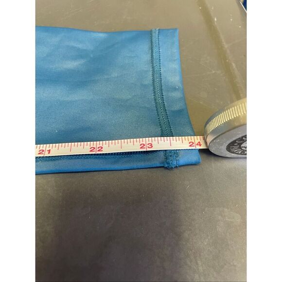 Zyia Active NWT Blue Light and Tight Hi Rise Leggings 7/8 Size 4 - Picture 10 of 10